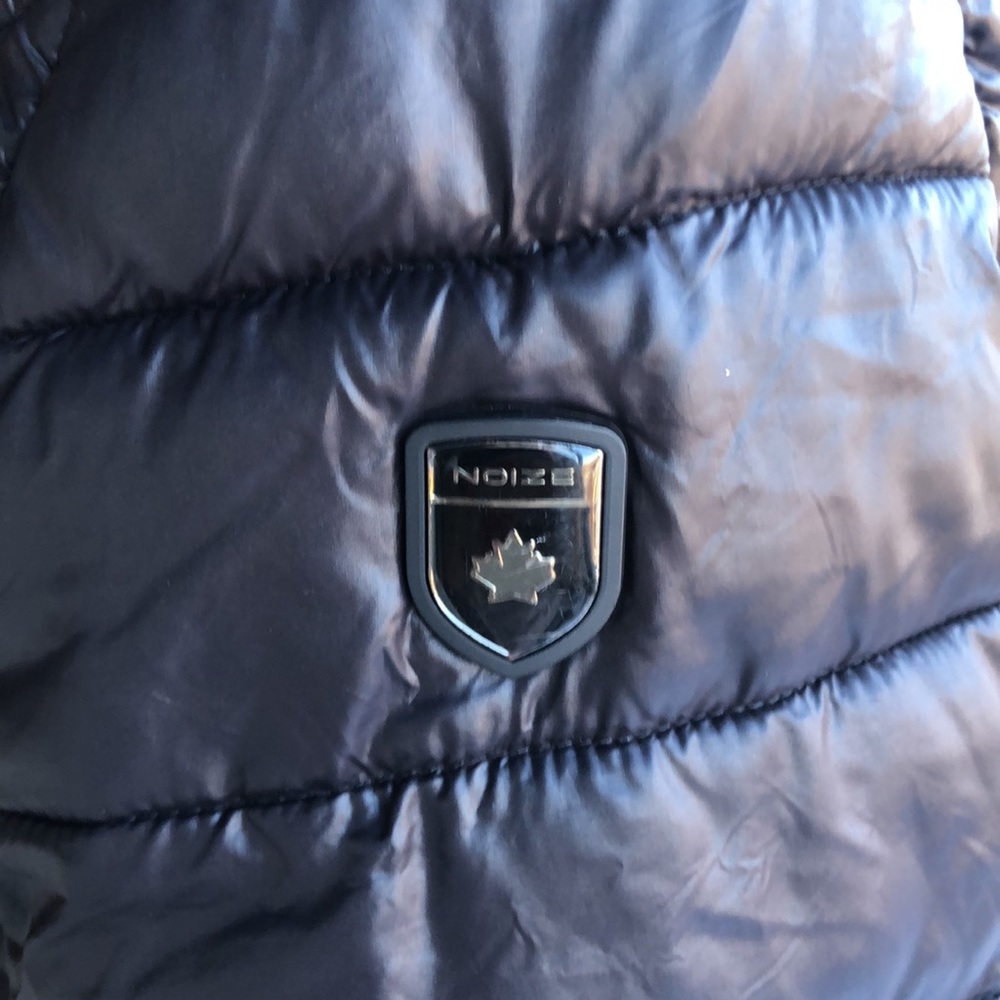 NOIZE Large Viv Quilted Lightweight Puffer Jacket - Picture 13 of 14